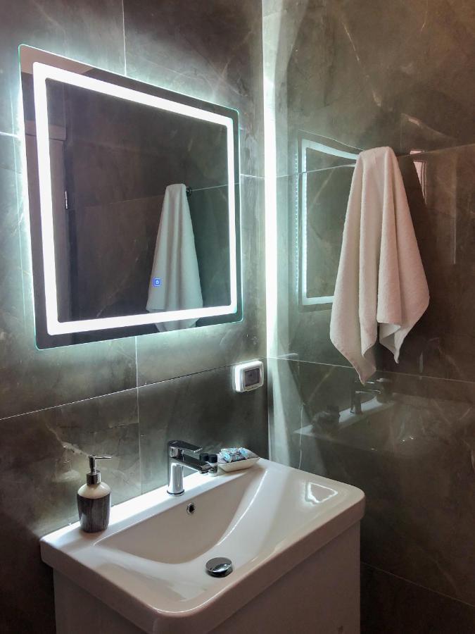Milos Apartments ฮีมาเรอ ภายนอก รูปภาพ